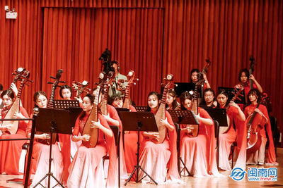 漳州市薌城區(qū)民樂團(tuán)赴廈門五緣音樂廳精彩展演 文藝創(chuàng)作與表演的雙重華章
